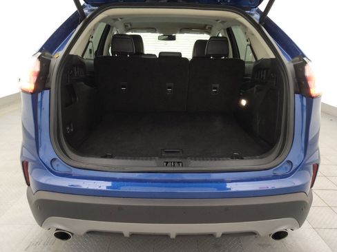 Used 2024 Ford Edge Titanium image 29