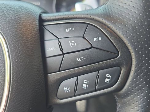 Used 2022 Dodge Charger R/T w/ Plus Group RWD image 25