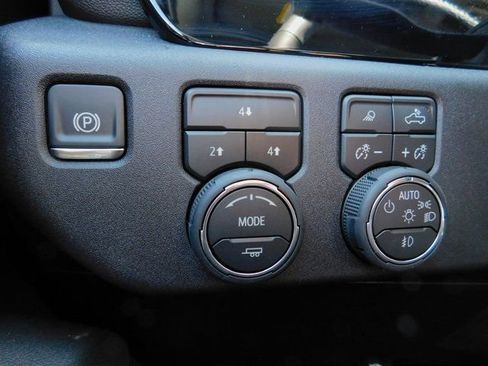 New 2026 Chevrolet Silverado 2500 LT w/ All Star Edition image 21