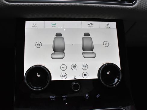 Used 2020 Land Rover Range Rover Velar R-Dynamic S image 38