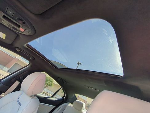 Used 2025 Genesis G70 3.3T Advanced w/ Sport Prestige Package image 20