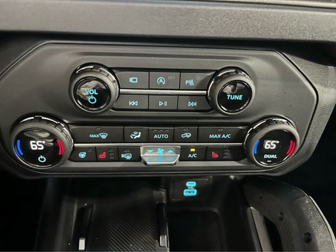Used 2025 Ford Bronco Raptor AWD/4WD image 34