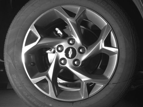 Used 2025 Chevrolet Trax LT w/ LT Convenience Package image 15