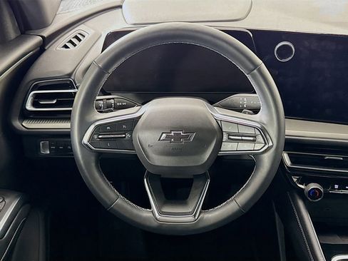 Used 2024 Chevrolet Traverse LT w/ Midnight/Sport Edition image 12