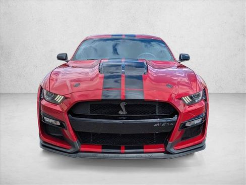 Used 2020 Ford Mustang Shelby GT500 w/ Technology Package RWD image 2