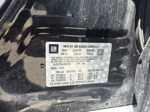Used 2018 Buick Encore Essence FWD image 36