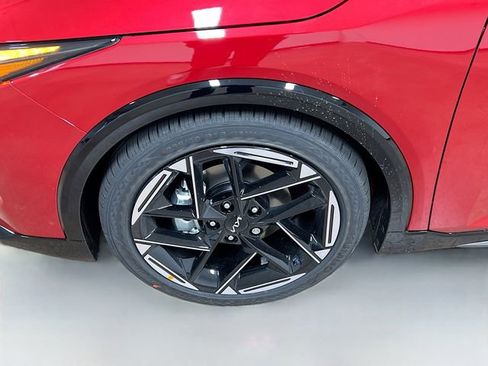 New 2025 Kia K4 GT-Line image 30