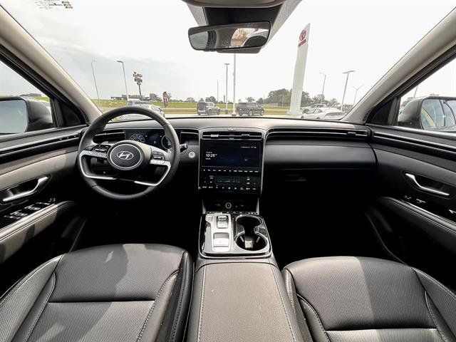 Used 2024 Hyundai Tucson Limited AWD/4WD image 13
