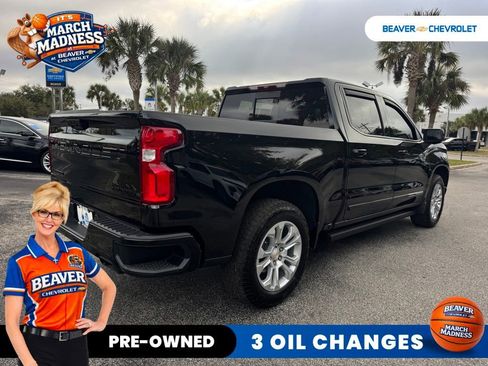 Used 2025 Chevrolet Silverado 1500 High Country w/ Midnight Edition image 8