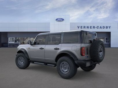 New 2025 Ford Bronco Badlands w/ Sasquatch Package
