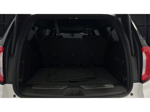 Used 2022 GMC Yukon XL Denali AWD/4WD image 25