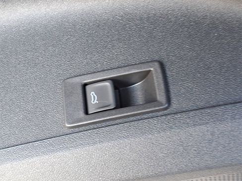 New 2025 Audi Q5 Premium Plus image 31