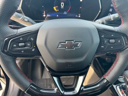 New 2026 Chevrolet Trax RS w/ Sunroof Package image 10