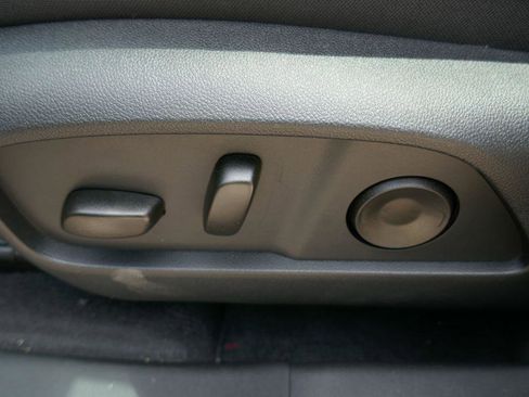 New 2026 Chevrolet Equinox RS w/ Safety and Technology Package FWD image 13