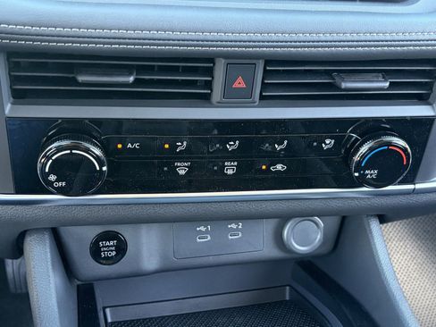 New 2026 Nissan Rogue S image 29