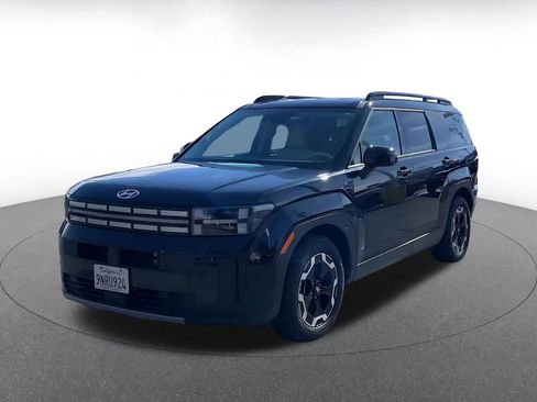 Used 2025 Hyundai Santa Fe SEL image 7