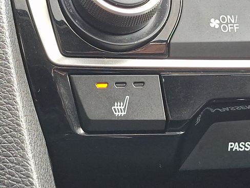 Used 2018 Honda Civic EX-L image 22