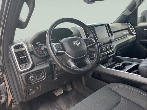 Used 2022 RAM 1500 Big Horn AWD/4WD image 14