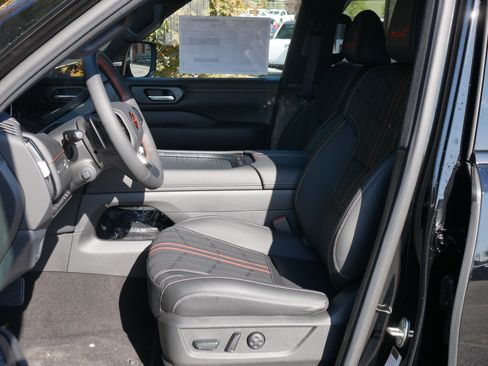 New 2026 Nissan Armada PRO-4X AWD/4WD image 3