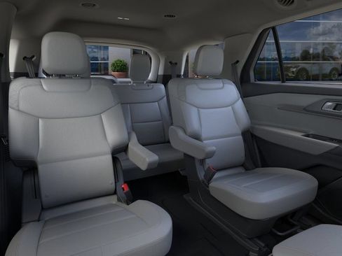 New 2026 Ford Explorer Active w/ Active Comfort Package RWD image 22