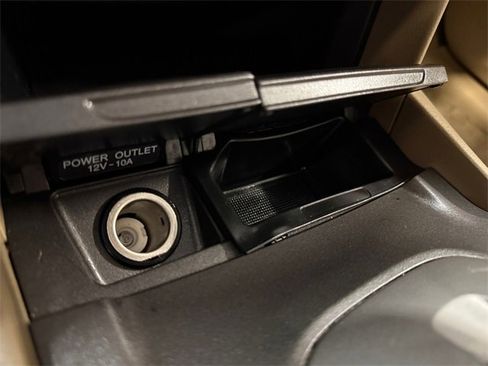 Used 2012 Honda Accord LX image 24