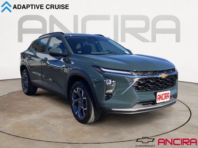 Used 2025 Chevrolet Trax LT w/ Driver Confidence Package