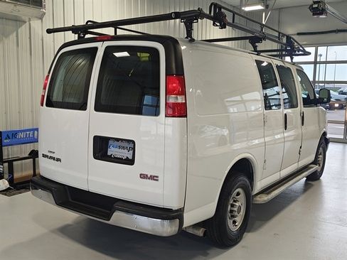 Used 2020 GMC Savana 2500 w/ Driver Convenience Package image 3