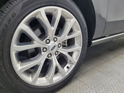 Used 2018 Ford Expedition Limited w/ Equipment Group 302A image 31