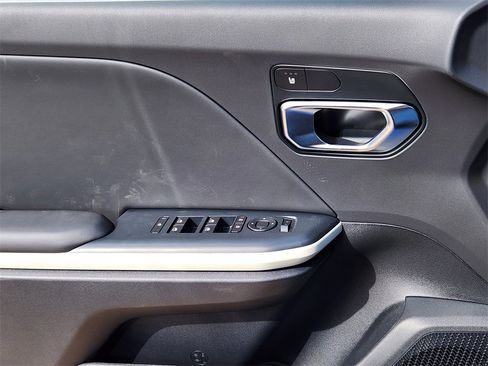 New 2025 Kia K4 GT-Line image 6