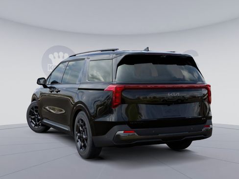 New 2026 Kia Carnival SX image 5