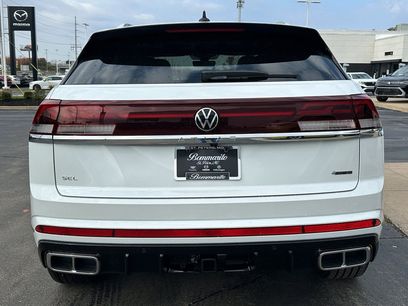 New 2026 Volkswagen Atlas Cross Sport SEL Premium R-Line