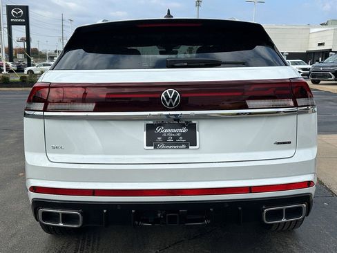 New 2026 Volkswagen Atlas Cross Sport SEL Premium R-Line AWD/4WD image 3