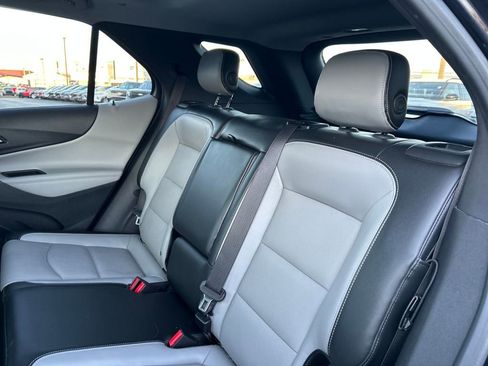 Used 2020 Chevrolet Equinox Premier image 24