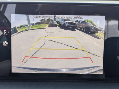 Certified 2024 Kia Telluride S w/ S Sunroof Package AWD/4WD image 21