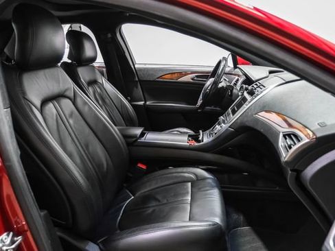 Used 2017 Lincoln MKZ Reserve image 39