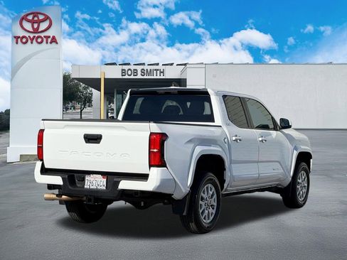 Certified 2024 Toyota Tacoma SR5 image 6
