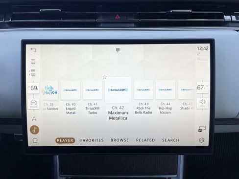 Used 2024 Land Rover Range Rover SE image 29