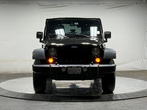 Used 2018 Jeep Wrangler Unlimited Sport S AWD/4WD image 6