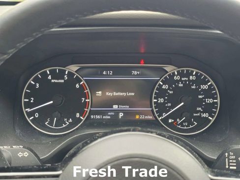 Used 2023 Nissan Rogue SL w/ SL Premium Package image 13