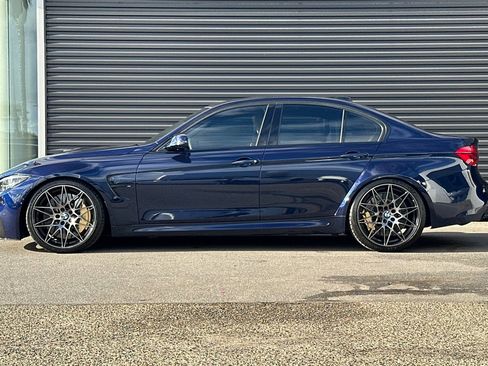 Used 2018 BMW M3 Base image 2