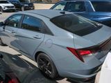 Used 2022 Hyundai Elantra SEL image 4