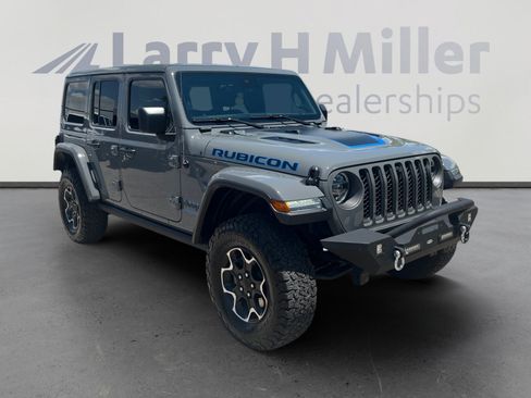 Certified 2021 Jeep Wrangler Unlimited Rubicon 4xe w/ Cold Weather Group AWD/4WD image 7