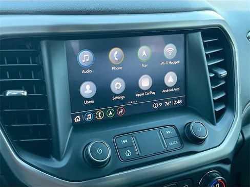 Used 2022 GMC Acadia AT4 w/ Technology Package image 15