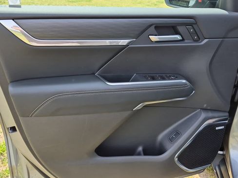 New 2026 GMC Acadia Elevation w/ Black Edition AWD/4WD image 11