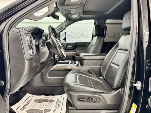 Used 2021 GMC Sierra 2500 Denali AWD/4WD image 8