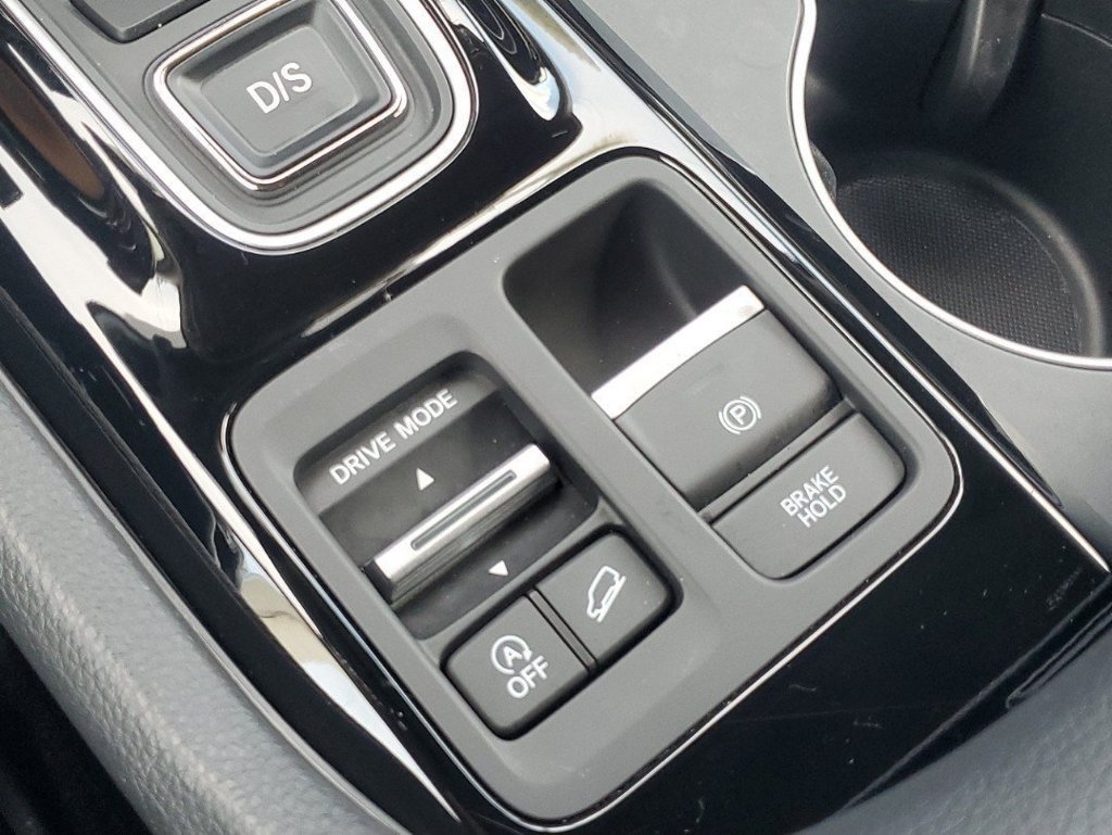 Used 2025 Honda Pilot Touring image 29