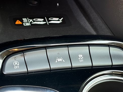 Used 2024 Buick Encore GX Avenir w/ Avenir Technology Package FWD image 25