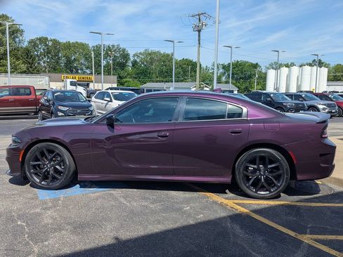 Used 2022 Dodge Charger GT w/ Blacktop Package RWD image 6