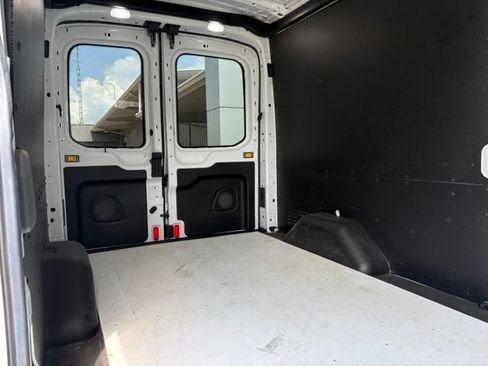 Used 2020 Ford Transit 250 Medium Roof w/ Load Area Protection Package RWD image 18