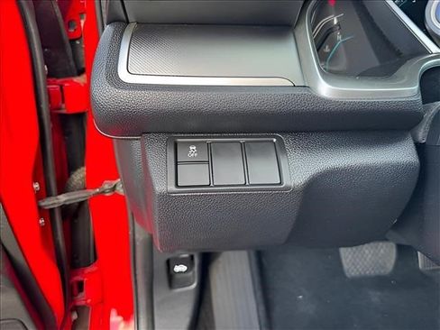 Used 2018 Honda Civic EX image 17